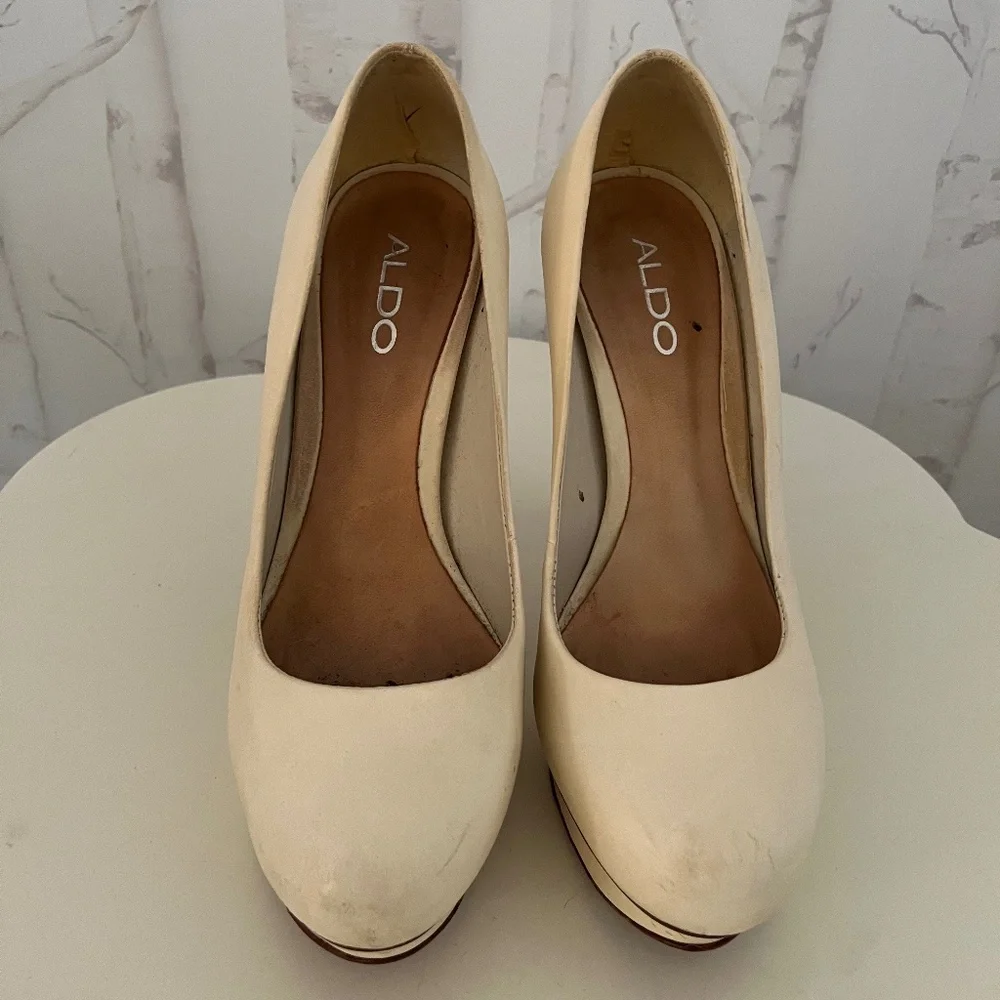 Aldo Leather Pumps - Picture 4 of 6